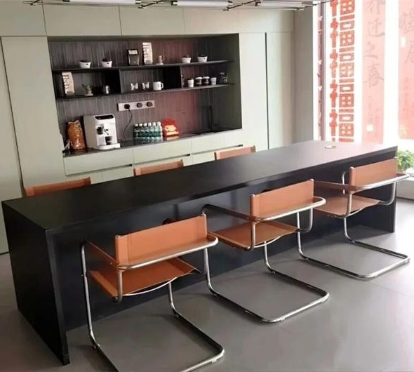 Congratulations on The Relocation of Zeusyang Machinery Foreign Trade Sales Department!